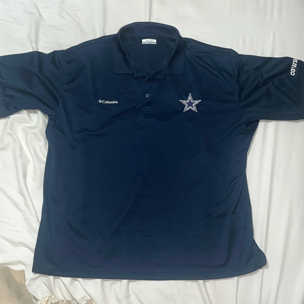 RARE Dallas Cowboys Columbia SS shirt